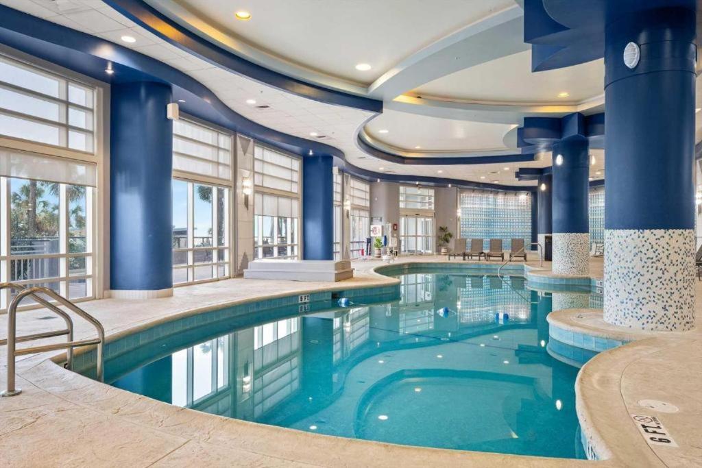 Highly Desired 6Th Floor 1 Bedroom Oceanfront - There Is Only One Ocean Walk Resort 606 Daytona Beach Eksteriør billede